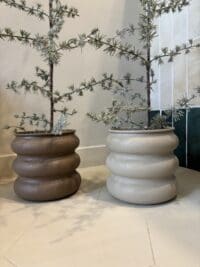 Bloempot-metaal-bruin-creme